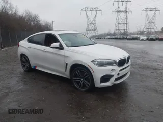 2016 BMW X6 M with VIN 5YMKW8C50G0R43150, listed as a IAAI auction lot 41463258 with 81,202 mi miles. Bid and sale history available at carsss.com. Image 1.