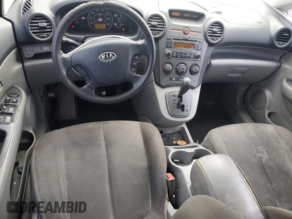 2008 Kia Rondo LX with VIN KNAFG525587165070, listed as a Copart auction lot 82879854 with 183,913 mi miles and Salvage Title. Bid and sale history available at carsss.com. Image 8.