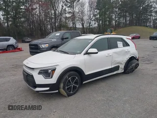 2024 Kia Niro LX with VIN KNDCP3LE1R5178842, listed as a IAAI auction lot 41629770 with 24,464 mi miles. Bid and sale history available at carsss.com. Image 17.