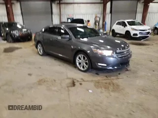 2013 Ford Taurus SEL z VIN 1FAHP2H83DG223446, wystawiony jako Copart lot #53783815 z przebiegiem 122 867 mil mil oraz Czysty tytuł • Clean title. Historia ofert i sprzedaży dostępna na DreamBid. Obrazek 13.
