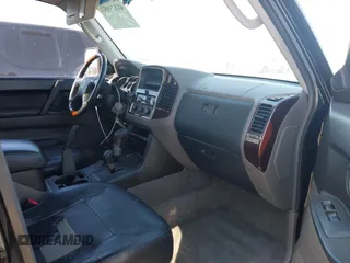 2002 Mitsubishi Montero Limited z VIN JA4MW51R72J014706, wystawiony jako IAAI lot #41829993 z przebiegiem 201 091 mil mil oraz . Historia ofert i sprzedaży dostępna na DreamBid. Obrazek 5.