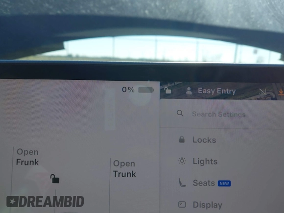 2023 Tesla Model 3 с VIN 5YJ3E1EA9PF587476, выставлен на аукционе IAAI как лот 41744170 с пробегом 27 541 миль миль и . История ставок и продаж доступна на DreamBid. Изображение 16.