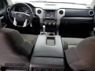 2015 Toyota Tundra SR5 z VIN 5TFDY5F16FX477863, wystawiony jako Copart lot #41730895 z przebiegiem 138 040 mil mil oraz Szkoda całkowita • Salvage title. Historia ofert i sprzedaży dostępna na DreamBid. Obrazek 8.