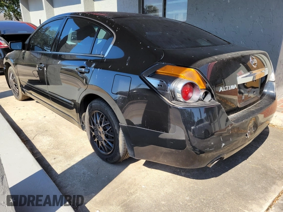2010 Nissan Altima 2.5 S with VIN 1N4AL2AP9AN520923, listed as a IAAI auction lot 41709452 with 1 mi miles. Bid and sale history available at carsss.com. Image 3.
