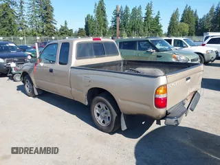 2002 Toyota Tacoma z VIN 5TEVL52NX2Z143074, wystawiony jako IAAI lot #42379132 z przebiegiem 288 039 mil mil oraz . Historia ofert i sprzedaży dostępna na DreamBid. Obrazek 3.