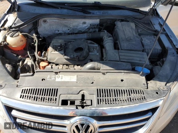 2010 Volkswagen Tiguan S с VIN WVGBV7AXXAW520599, выставлен на аукционе Copart как лот 62006315 с пробегом 143 877 миль миль и Чистый • Clean title. История ставок и продаж доступна на DreamBid. Изображение 12.