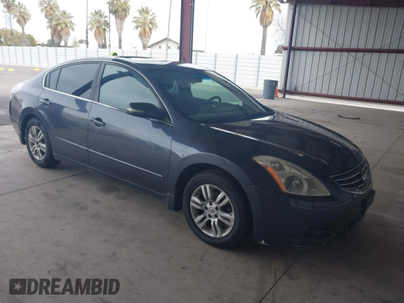 2012 Nissan Altima 2.5 SL with VIN 1N4AL2AP0CN460176, listed as a IAAI auction lot 41500296 with 144,504 mi miles. Bid and sale history available at carsss.com. Image 1.