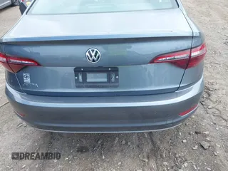 2020 Volkswagen Jetta S with VIN 3VWN57BU0LM086425, listed as a IAAI auction lot 42511761 with 32,644 mi miles and . Bid and sale history available at DreamBid. Image 17.