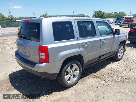 2016 Jeep Patriot High Altitude with VIN 1C4NJRFB3GD767635, listed as a IAAI auction lot 42285932 with 129,434 mi miles and . Bid and sale history available at DreamBid. Image 4.