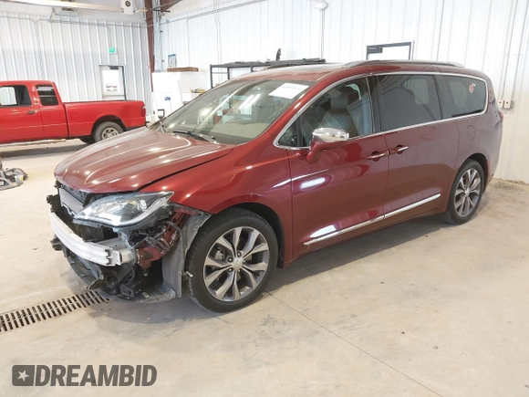 2020 Chrysler Pacifica Limited z VIN 2C4RC1GG8LR240673, wystawiony jako IAAI lot #41899834 z przebiegiem 83 504 mil mil oraz . Historia ofert i sprzedaży dostępna na DreamBid. Obrazek 18.