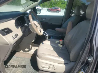 2011 Toyota Sienna XLE AAS с VIN 5TDYK3DC1BS170967, выставлен на аукционе Copart как лот 53848955 с пробегом 171 115 миль миль и Списание • Salvage title. История ставок и продаж доступна на DreamBid. Изображение 7.
