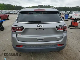 2019 Jeep Compass Latitude z VIN 3C4NJCBB1KT851572, wystawiony jako Copart lot #53131635 z przebiegiem 77 875 mil mil oraz Szkoda całkowita • Salvage title. Historia ofert i sprzedaży dostępna na DreamBid. Obrazek 6.