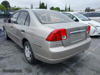 2001 Honda Civic LX with VIN 1HGES16561L074873, listed as a IAAI auction lot 41923441 with 246378 miles. Bid and sale history available at carsss.com. Image 3.