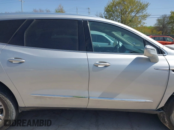 2020 Buick Enclave Essence with VIN 5GAERBKWXLJ103371, listed as a IAAI auction lot 41816183 with 104,256 mi miles. Bid and sale history available at carsss.com. Image 13.