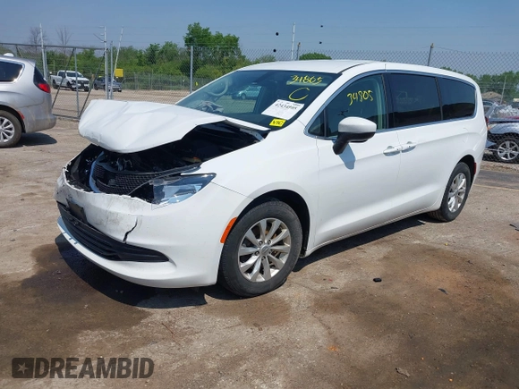 2017 Chrysler Pacifica Touring with VIN 2C4RC1DG4HR533711, listed as a IAAI auction lot 42434805 with 141,859 mi miles and . Bid and sale history available at DreamBid. Image 17.
