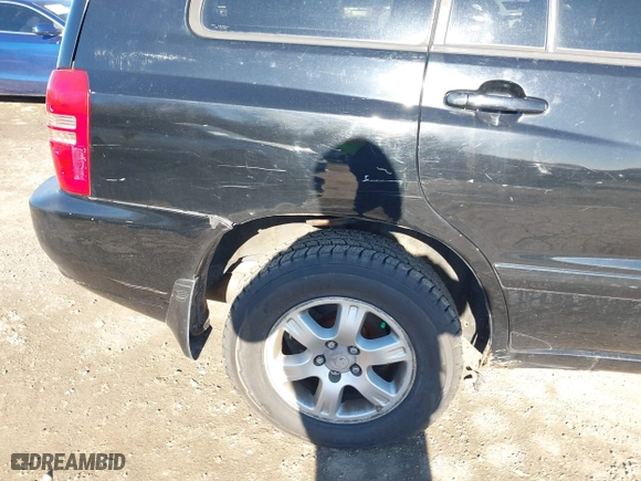 2003 Toyota Highlander with VIN JTEHF21A830101419, listed as a IAAI auction lot 41814570 with 237,565 mi miles. Bid and sale history available at carsss.com. Image 6.