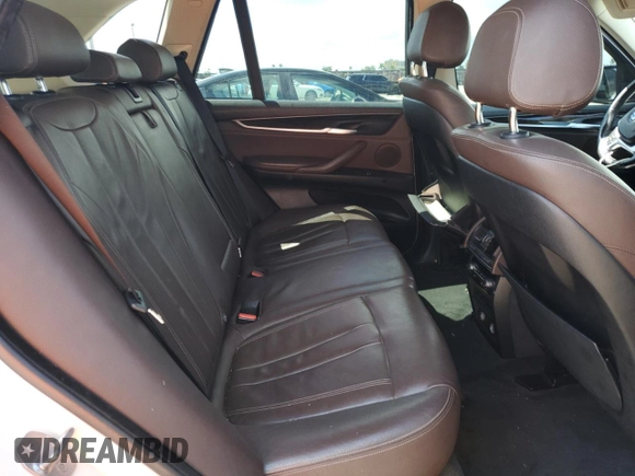 2016 BMW X5 xDrive35i z VIN 5UXKR0C52G0P23735, wystawiony jako Copart lot #51047995 z przebiegiem 113 293 mil mil oraz Szkoda całkowita • Salvage title. Historia ofert i sprzedaży dostępna na DreamBid. Obrazek 11.