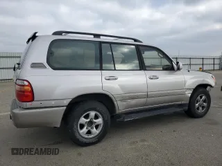 1998 Toyota Land Cruiser with VIN JT3HT05J9W0013970, listed as a Copart auction lot 46343855 with 317,092 mi miles and Salvage Title. Bid and sale history available at carsss.com. Image 3.
