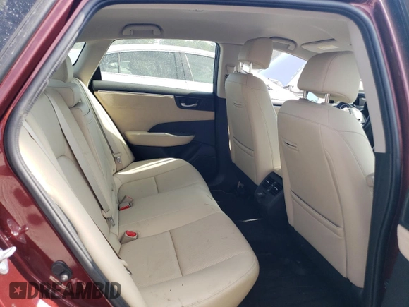 2018 Honda Clarity Plug-In Hybrid Touring with VIN JHMZC5F38JC018001, listed as a Copart auction lot 61747774 with 79,775 mi miles and Salvage Title. Bid and sale history available at carsss.com. Image 10.