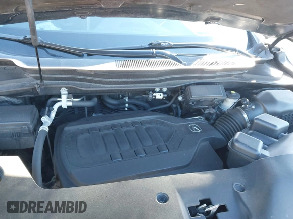 2018 Acura MDX with VIN 5J8YD3H31JL008083, listed as a IAAI auction lot 41386666 with 147,637 mi miles and . Bid and sale history available at carsss.com. Image 10.