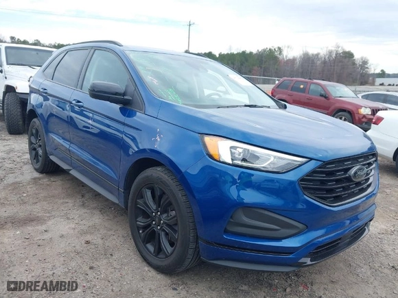 2022 Ford Edge SE with VIN 2FMPK4G91NBA27407, listed as a IAAI auction lot 41734342 with 30,559 mi miles. Bid and sale history available at carsss.com. Image 1.