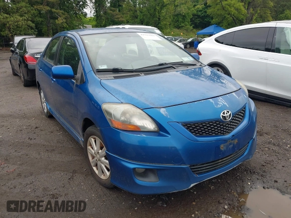 2009 Toyota Yaris z VIN JTDBT903791328862, wystawiony jako IAAI lot #42327669 z przebiegiem 160 747 mil mil oraz . Historia ofert i sprzedaży dostępna na DreamBid. Obrazek 6.