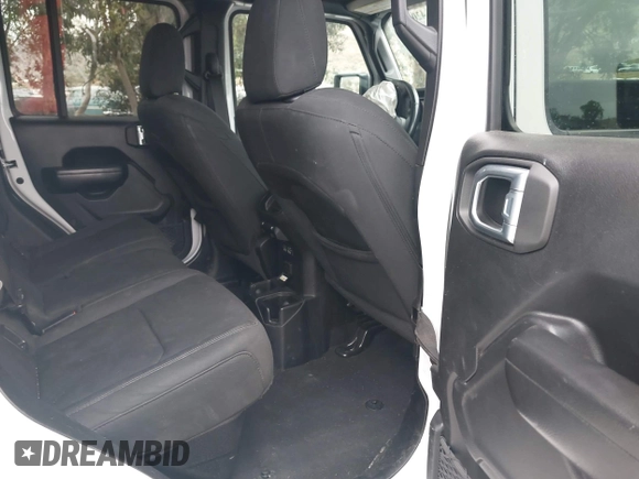 2021 Jeep Gladiator Willys with VIN 1C6HJTAG1ML572638, listed as a IAAI auction lot 42065562 with 43,040 mi miles and . Bid and sale history available at DreamBid. Image 8.