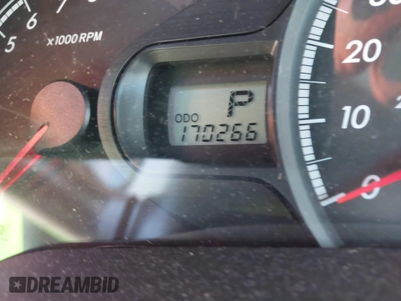 2011 Toyota Sienna LE AAS with VIN 5TDKK3DC4BS056872, listed as a IAAI auction lot 42643417 with 170,266 mi miles and . Bid and sale history available at DreamBid. Image 15.