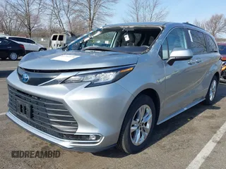 2023 Toyota Sienna XLE с VIN 5TDJSKFC5PS106883, выставлен на аукционе IAAI как лот 41792338 с пробегом 16 069 миль миль и . История ставок и продаж доступна на DreamBid. Изображение 18.