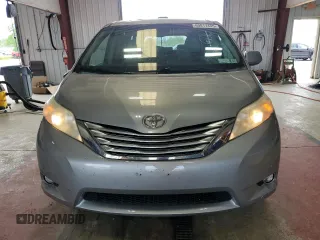 2011 Toyota Sienna XLE with VIN 5TDDK3DC7BS022837, listed as a Copart auction lot 60811445 with 210,732 mi miles and Salvage title. Bid and sale history available at DreamBid. Image 5.