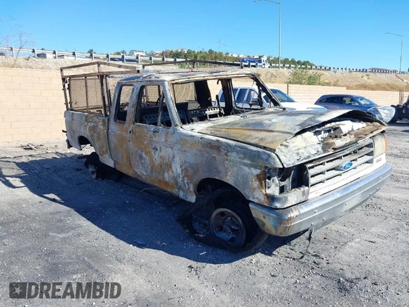 1988 Ford F-150 with VIN 1FTEX14N9JKB33407, listed as a IAAI auction lot 41278671 with 1 mi miles. Bid and sale history available at carsss.com. Image 1.