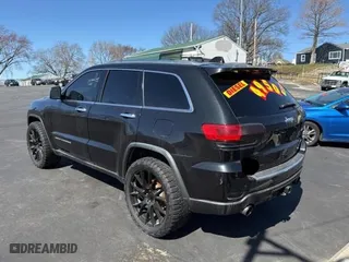 2015 Jeep Grand Cherokee Limited with VIN 1C4RJFBM1FC113082, listed as a Copart auction lot 48744015 with 194,756 mi miles and Clean Title. Bid and sale history available at carsss.com. Image 3.