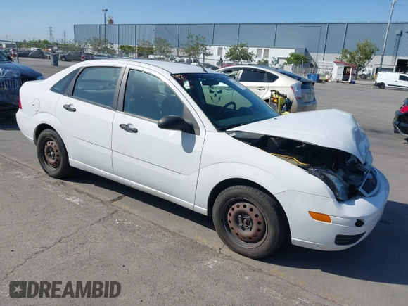 2007 Ford Focus S with VIN 1FAFP34N67W360092, listed as a IAAI auction lot 42194821 with 64,278 mi miles and . Bid and sale history available at carsss.com. Image 1.
