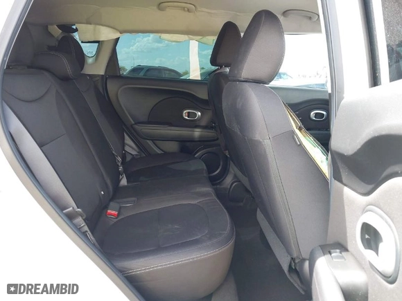 2015 Kia Soul with VIN KNDJN2A27F7794254, listed as a IAAI auction lot 41954512 with 104,544 mi miles. Bid and sale history available at carsss.com. Image 8.