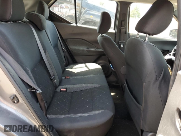 2019 Nissan Kicks S z VIN 3N1CP5CU3KL560088, wystawiony jako Copart lot #55911105 z przebiegiem 76 707 mil mil oraz Szkoda całkowita • Salvage title. Historia ofert i sprzedaży dostępna na DreamBid. Obrazek 11.