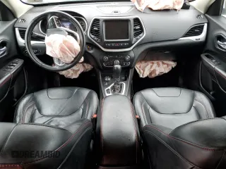 2014 Jeep Cherokee Trailhawk z VIN 1C4PJMBS1EW284275, wystawiony jako Copart lot #80191034 z przebiegiem 105 398 mil mil oraz Szkoda całkowita • Salvage title. Historia ofert i sprzedaży dostępna na DreamBid. Obrazek 8.