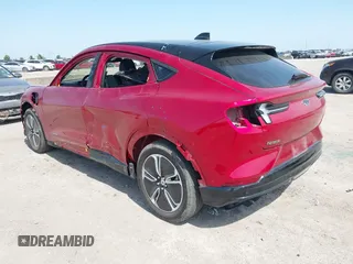 2023 Ford Mustang Mach-E Premium z VIN 3FMTK3R40PMA88565, wystawiony jako IAAI lot #42245792 z przebiegiem 21 394 mil mil oraz . Historia ofert i sprzedaży dostępna na DreamBid. Obrazek 3.