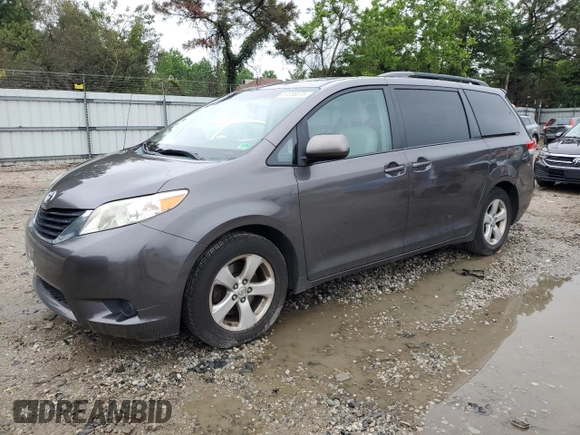 2013 Toyota Sienna LE AAS with VIN 5TDKK3DC3DS305228, listed as a Copart auction lot 57238075 with 204,001 mi miles and Salvage title. Bid and sale history available at DreamBid. Image 1.