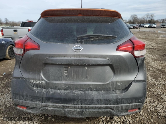 2018 Nissan Kicks S with VIN 3N1CP5CUXJL511095, listed as a Copart auction lot 46493875 with NaN miles and Salvage Title. Bid and sale history available at carsss.com. Image 6.