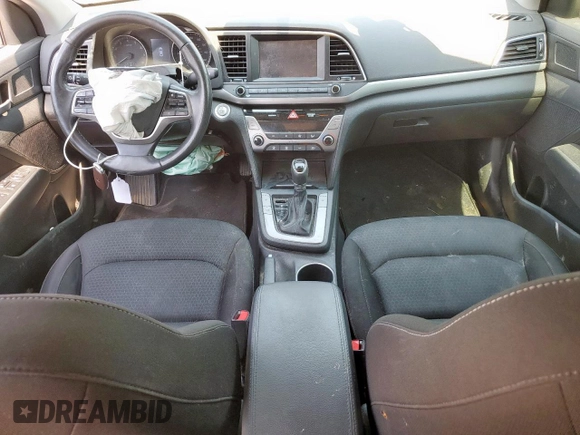 2017 Hyundai Elantra Value Edition z VIN KMHD84LF5HU245829, wystawiony jako Copart lot #57168365 z przebiegiem 121 617 mil mil oraz Szkoda całkowita • Salvage title. Historia ofert i sprzedaży dostępna na DreamBid. Obrazek 8.
