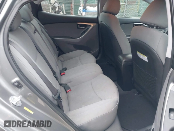 2013 Hyundai Elantra GLS z VIN 5NPDH4AE8DH383903, wystawiony jako IAAI lot #41104952 z przebiegiem 98 747 mil mil oraz . Historia ofert i sprzedaży dostępna na DreamBid. Obrazek 8.