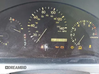 1999 Lexus RX 300 z VIN JT6GF10U9X0015877, wystawiony jako IAAI lot #41666610 z przebiegiem Nie podano mil oraz . Historia ofert i sprzedaży dostępna na DreamBid. Obrazek 7.