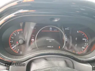 2023 Dodge Durango Pursuit z VIN 1C4SDJFTXPC692071, wystawiony jako Copart lot #56917985 z przebiegiem 16 362 mil mil oraz Szkoda całkowita • Salvage title. Historia ofert i sprzedaży dostępna na DreamBid. Obrazek 9.