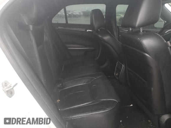 2011 Chrysler 300 Limited with VIN 2C3CA5CG5BH557683, listed as a Copart auction lot 52645515 with 200,470 mi miles and Clean Title. Bid and sale history available at carsss.com. Image 10.