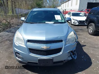 2015 Chevrolet Equinox LT z VIN 2GNFLFEK2F6330874, wystawiony jako IAAI lot #42150435 z przebiegiem 98 605 mil mil oraz . Historia ofert i sprzedaży dostępna na DreamBid. Obrazek 12.