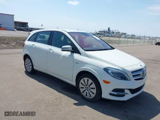 2017 Mercedes-Benz B-Class with VIN WDDVP9ABXHJ016806, listed as a IAAI auction lot 42106582 with 47,329 mi miles. Bid and sale history available at carsss.com. Image 1.
