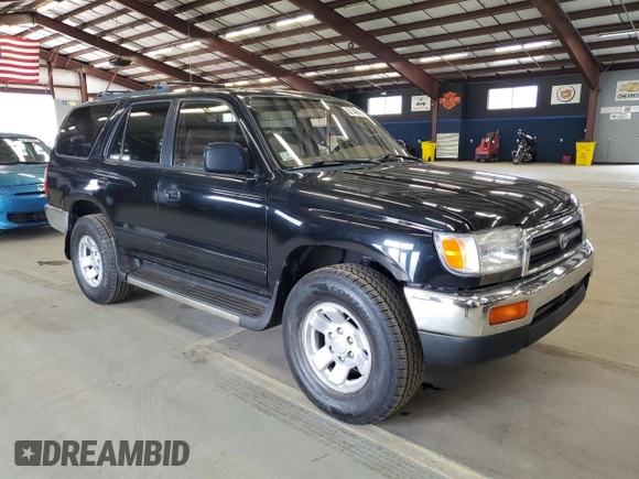 1998 Toyota 4Runner SR5 z VIN JT3GN86R7W0081418, wystawiony jako Copart lot #52148995 z przebiegiem 356 643 mil mil oraz Czysty tytuł • Clean title. Historia ofert i sprzedaży dostępna na DreamBid. Obrazek 4.