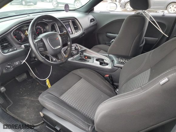 2020 Dodge Challenger SXT with VIN 2C3CDZAG7LH185203, listed as a Copart auction lot 47660205 with 116,201 mi miles and Salvage Title. Bid and sale history available at carsss.com. Image 8.