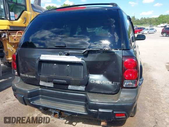 2003 Chevrolet TrailBlazer LTZ with VIN 1GNDT13S832107938, listed as a IAAI auction lot 42208232 with 234,130 mi miles and . Bid and sale history available at DreamBid. Image 6.