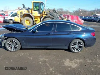 2020 BMW 4 Series 430i xDrive z VIN WBA4J3C02LBL12113, wystawiony jako IAAI lot #41821762 z przebiegiem 86 586 mil mil oraz . Historia ofert i sprzedaży dostępna na DreamBid. Obrazek 14.